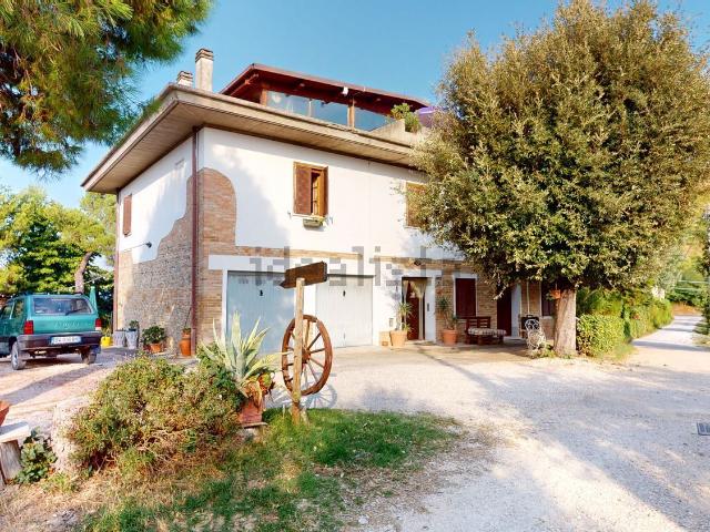 Casa in vendita a Marche, Ascoli Piceno