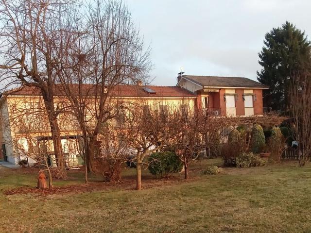 Casa in vendita a Piemonte, Asti