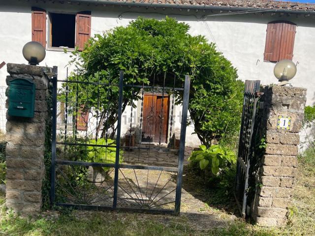 Casa in vendita a Piancastagnaio, Toscana