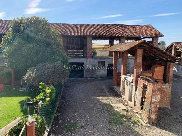 Casa in vendita a Piemonte, Novara