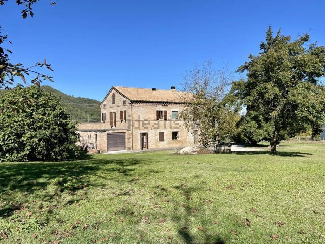 Casa in vendita a Marche, Fermo