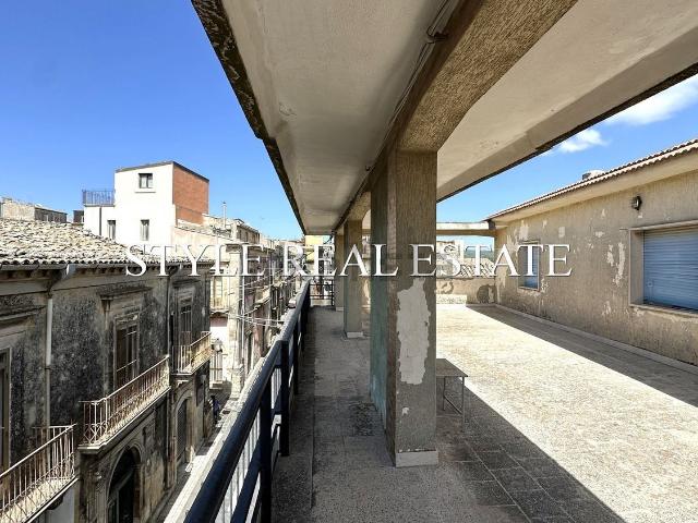 Casa in vendita a Palazzolo Acreide, Sicilia