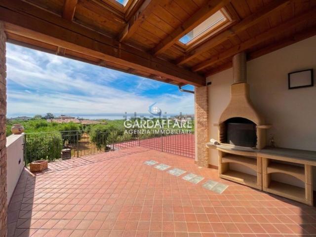 Casa in vendita a Montinelle, Manerba Del Garda