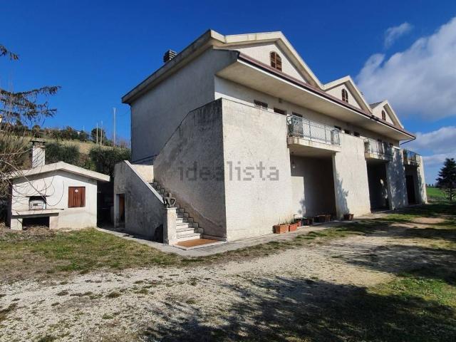 Casa in vendita a Marche, Fermo