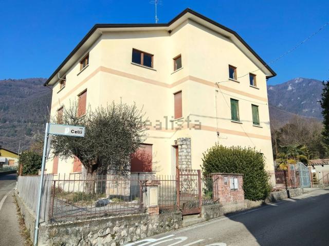 Casa in vendita a Pieve del Grappa, Borso Del Grappa