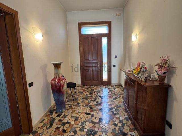 Casa in vendita a Arquà Polesine, Veneto