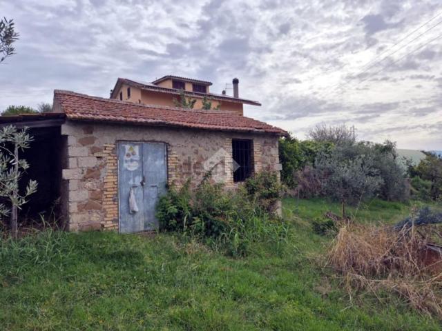 Casa in vendita a Montopoli Di Sabina, Lazio
