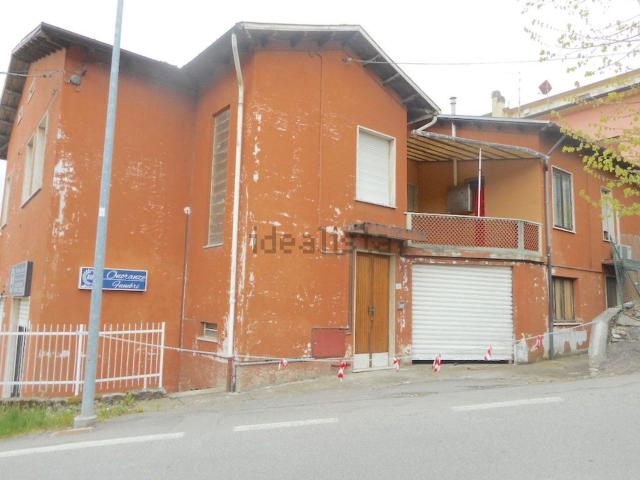 Casa in vendita a Borgo Val Di Taro, Reggio Emilia