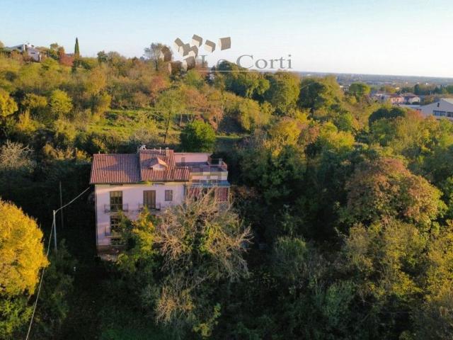 Casa in vendita a Lonigo, Veneto