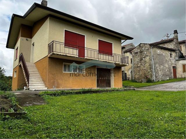 Casa in vendita a Fregona, Veneto