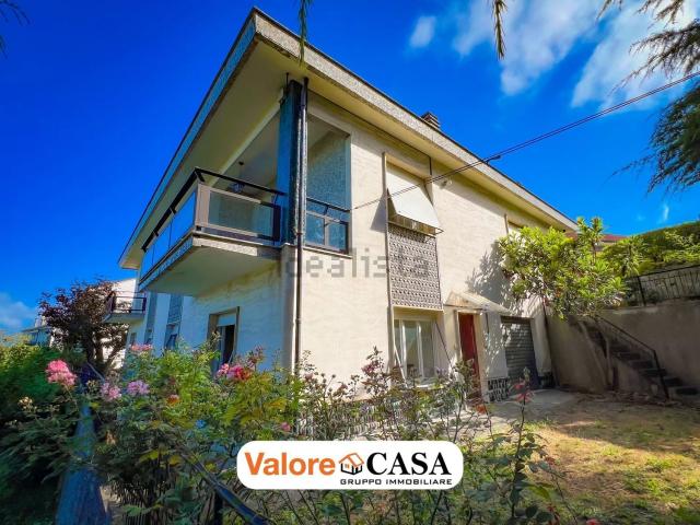 Casa in vendita a Piemonte, Asti