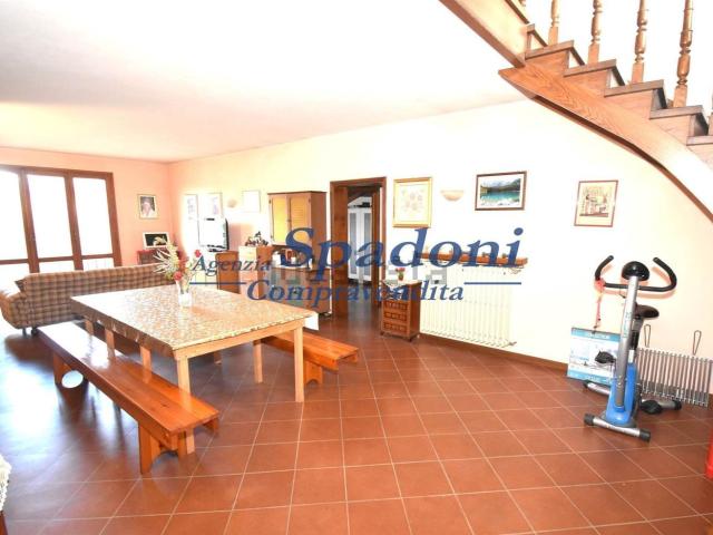 Casa in vendita a Montevettolini, Toscana