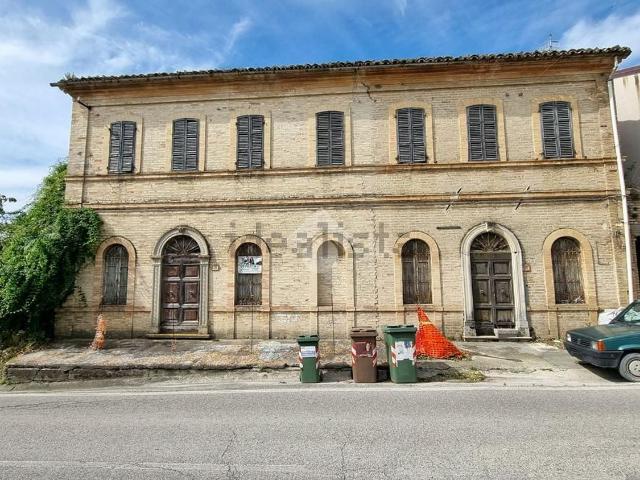 Casa in vendita a Bora Ragnola, Marche
