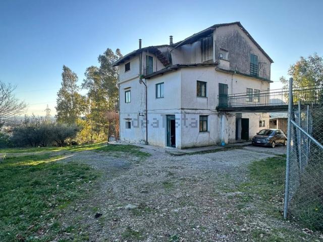 Casa in vendita a San Cipriano Picentino, Campania