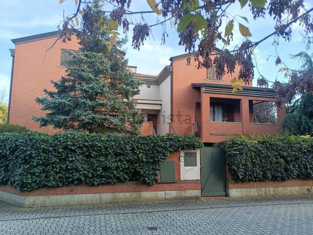 Casa in vendita a Scarzara, Sorbolo