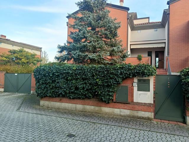 Casa in vendita a Scarzara, Sorbolo