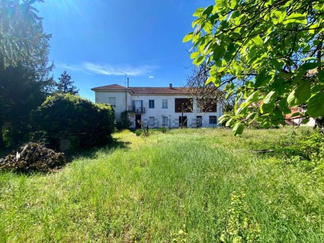 Casa in vendita a Piemonte, Asti
