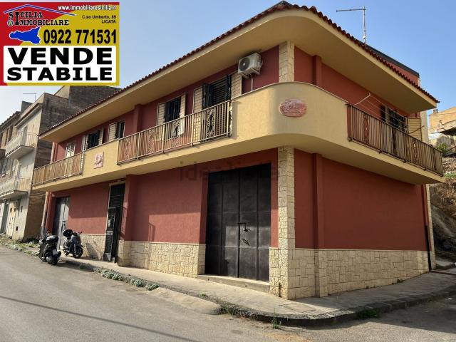 Casa in vendita a Trippodi Marianello, Licata