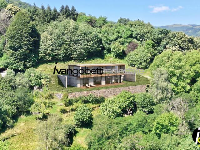 Casa in vendita a Romanico, Baveno