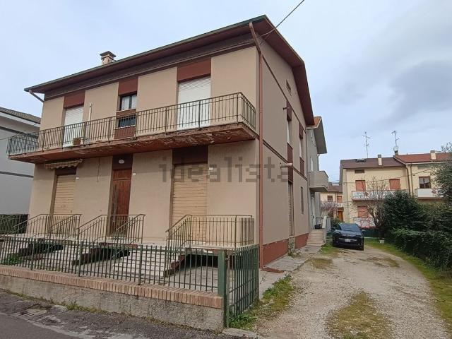 Casa in vendita a Fano 2, Marche