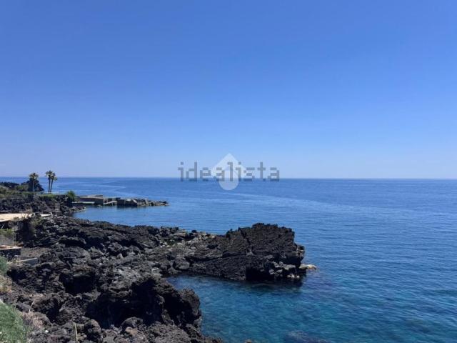 Casa in vendita a Acireale, Sicilia