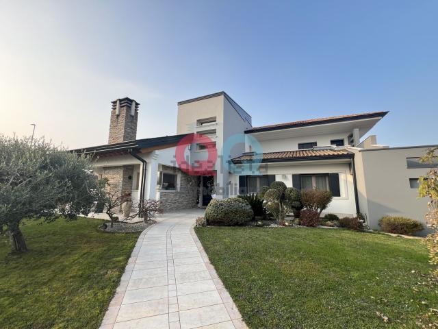 Casa in vendita a Latisanotta, Latisana