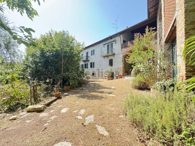 Casa in vendita a Piemonte, Alessandria