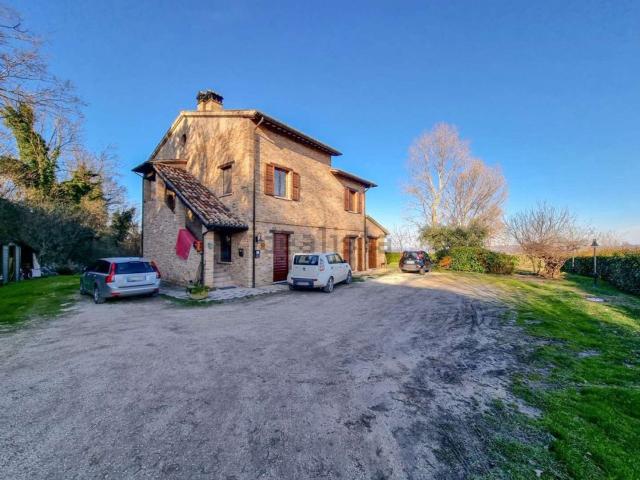 Casa in vendita a Marche, Pesaro E Urbino