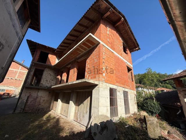 Casa in vendita a Piemonte, Biella