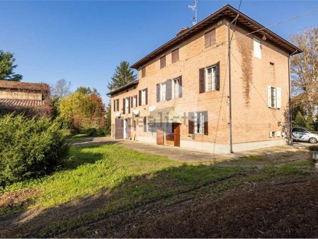 Casa in vendita a Pianura Reggiana, Re
