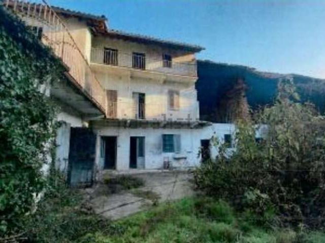 Casa in vendita a Piemonte, Novara