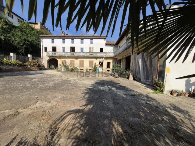 Casa in vendita a Piemonte, Asti