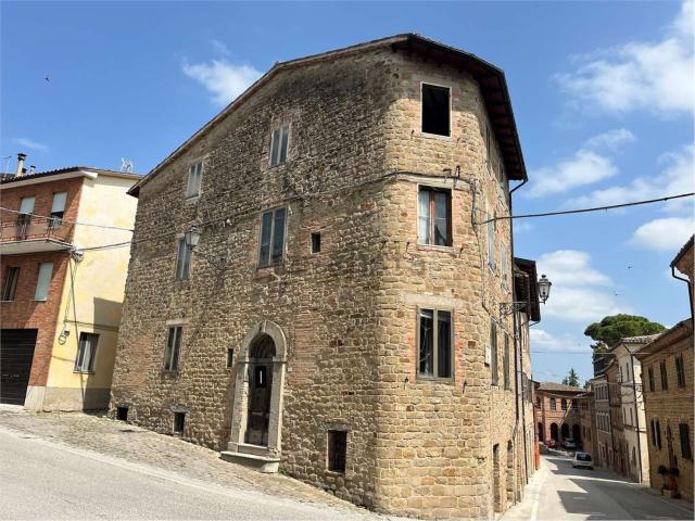 Casa in vendita a Marche, Macerata