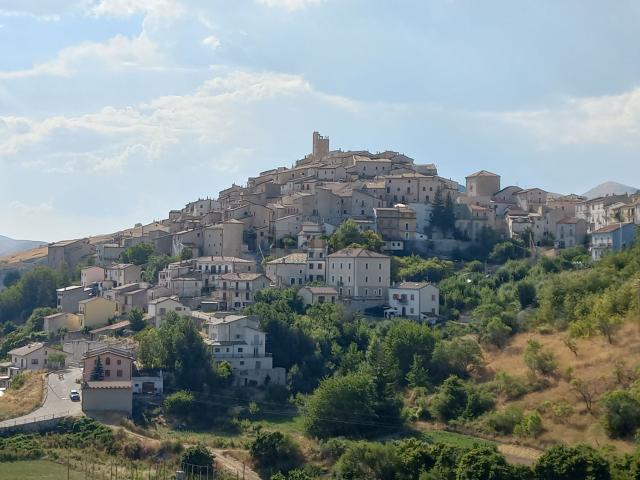 Casa in vendita a Castel Del Monte, Abruzzo