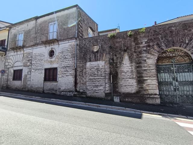 Casa in vendita a Caiazzo, Campania