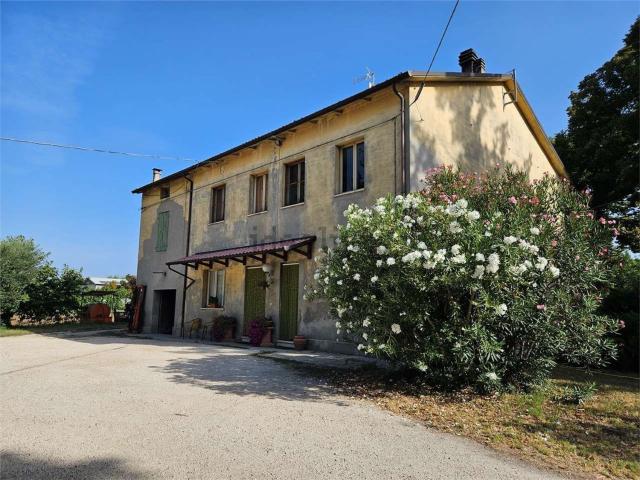 Casa in vendita a Unione di Comuni della Romagna Forlivese, Quattro