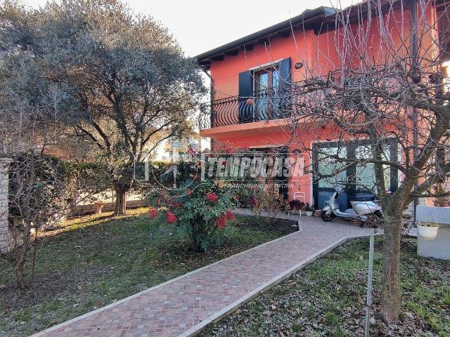Casa in vendita a Padova, Veneto
