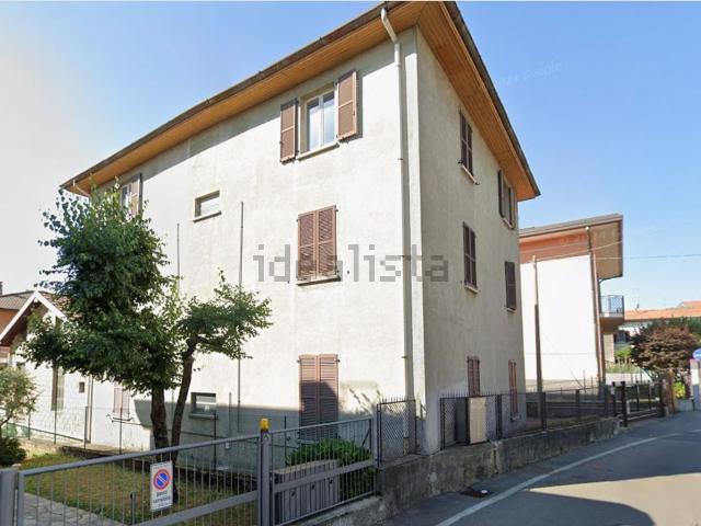 Casa in vendita a Cantù, Lombardia