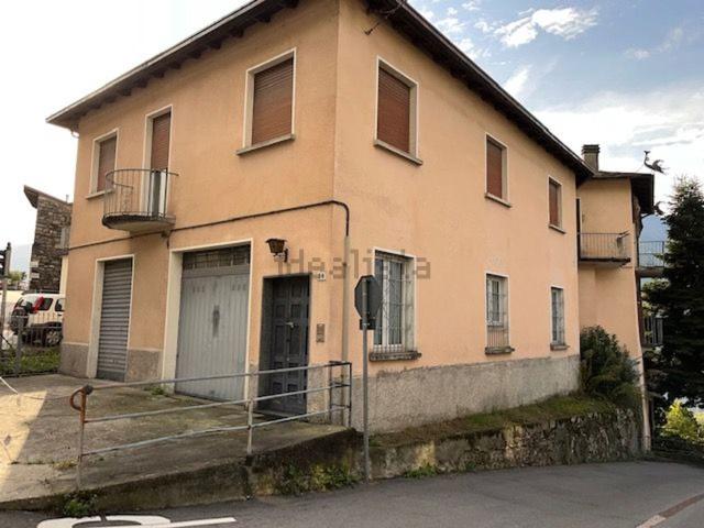 Casa in vendita a Poggiridenti, Lombardia