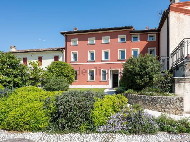 Casa in vendita a Parè, Conegliano