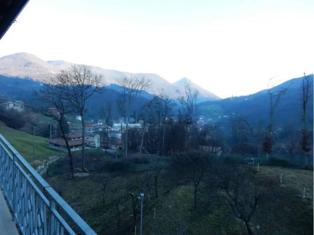 Casa in vendita a Berbenno, Lombardia