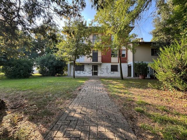 Casa in vendita a Ravenna, Reggio Emilia