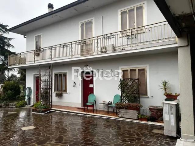 Casa in vendita a Unione Terre e Fiumi, Berra