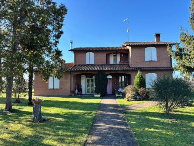 Casa in vendita a Unione dei comuni della Bassa Romagna, Lugo