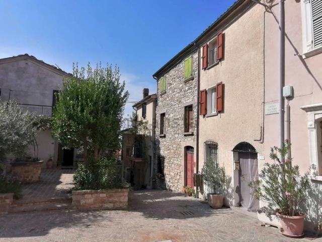Casa in vendita a Marche, Pesaro E Urbino