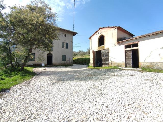 Casa in vendita a Serravalle Pistoiese, Pistoia