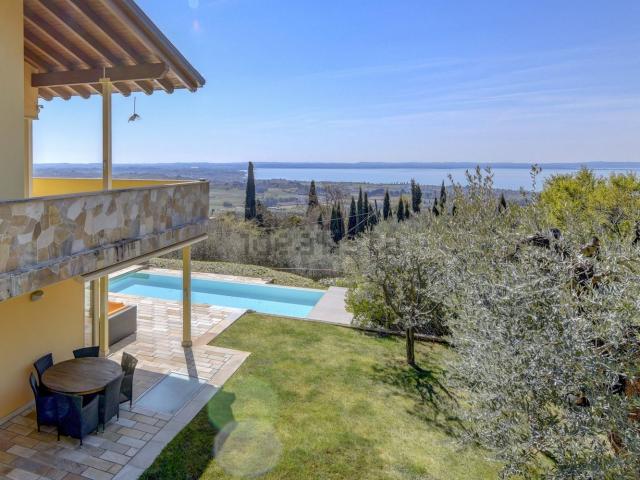 Casa in vendita a Cavaion Veronese, Veneto