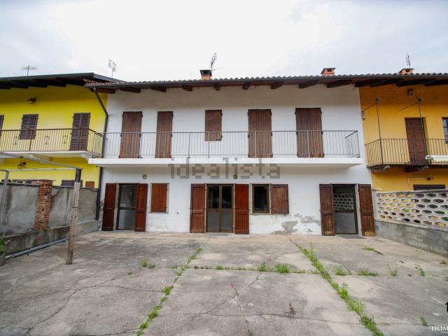 Casa in vendita a Castelrosso, Piemonte