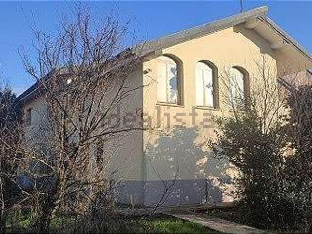 Casa in vendita a Turate, Lombardia