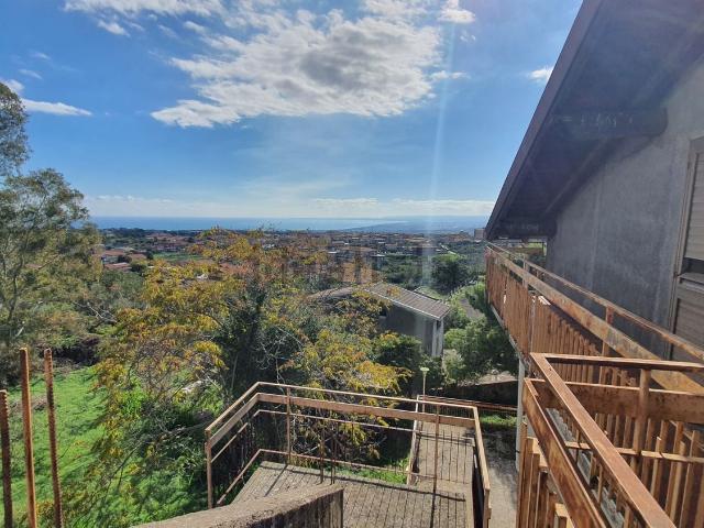 Casa in vendita a Gravina Di Catania, Sicilia